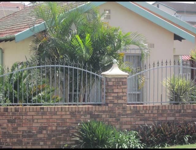 3 BEDROOM COTTAGE FOR SALE IN SYDENHAM